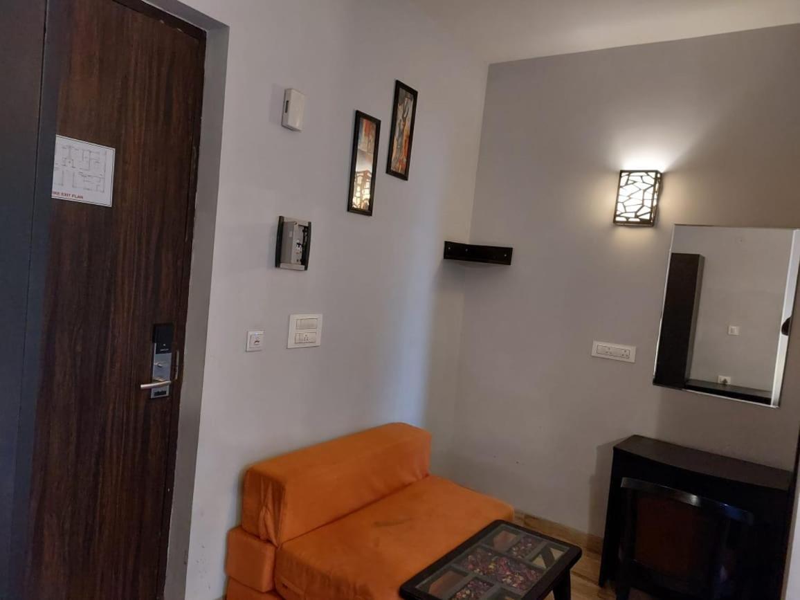 Krishna Mahal Harmony Guest house *