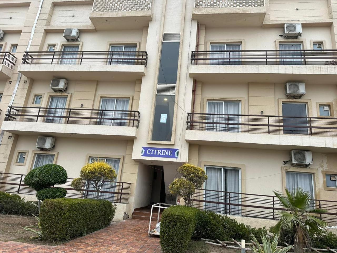 Krishna Mahal Harmony Guest house Vrindavan